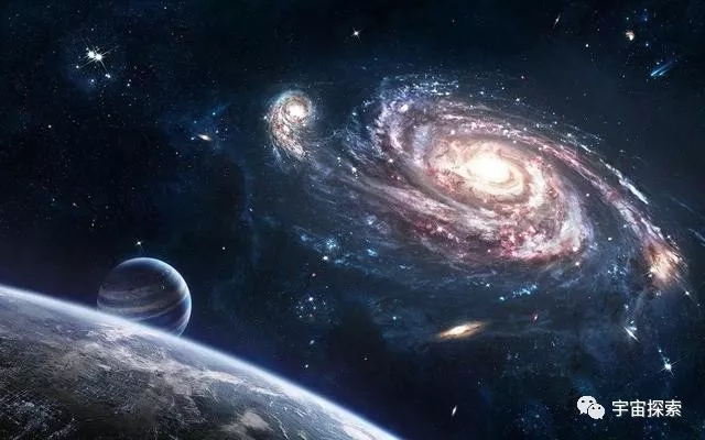 宇宙黑洞图片，太阳是太阳系中央，黑洞是银河系中央，那么宇宙有中央吗？