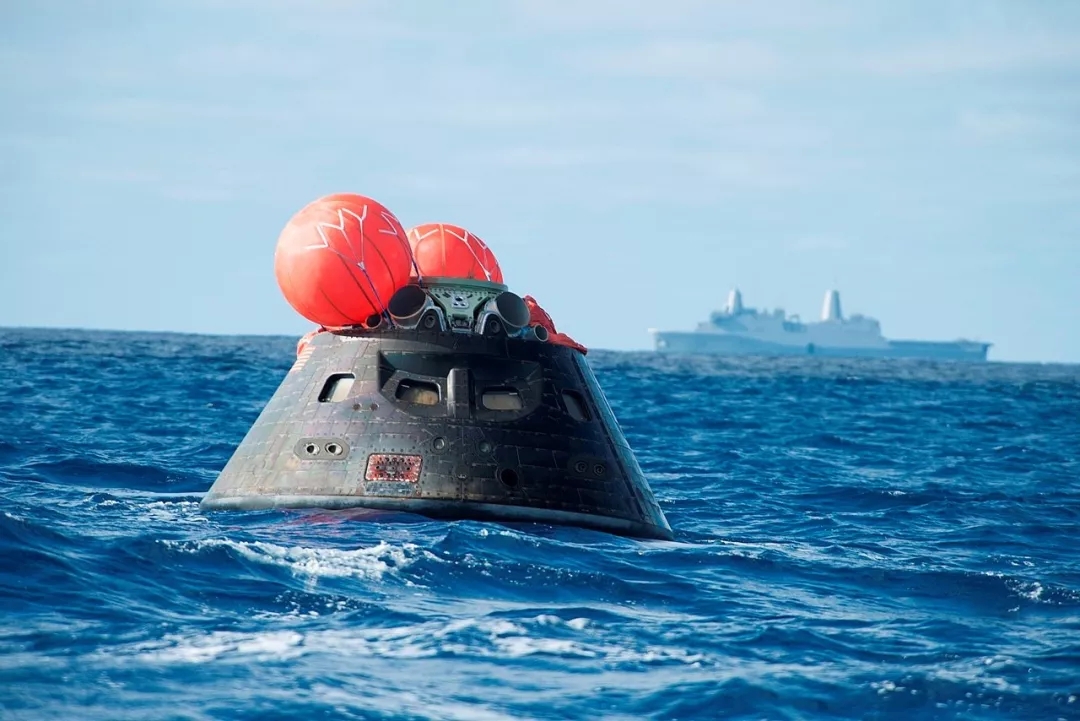 宇宙之子，涨姿势：一艘深空探索飞船到底有哪些高科技？