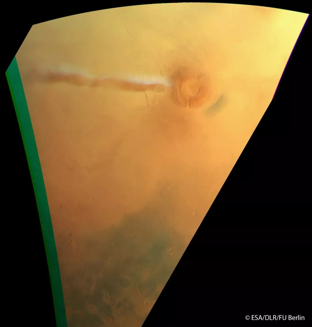 第一宇宙速度公式，火星巨型火山发现1500公里神秘羽状云